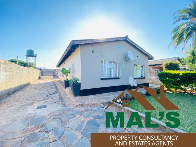 FOR SALE | PHI Three Bedroomed House