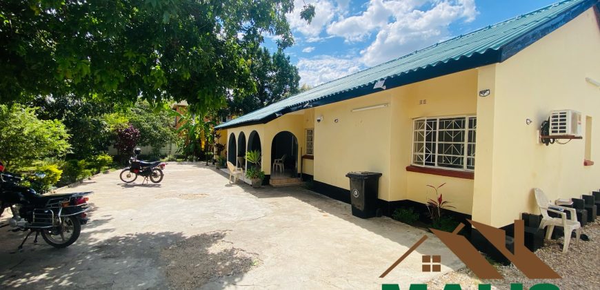 FOR SALE | Woodlands Three & Four Bedroomed Houses