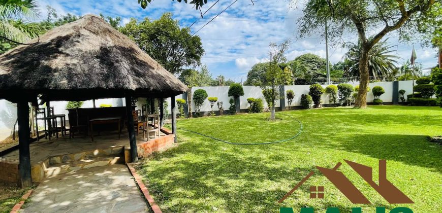 FOR SALE | Rhodes Park Commercial Property