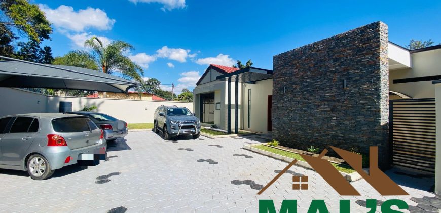 FOR RENT | Woodlands Two Bedroomed Office Building