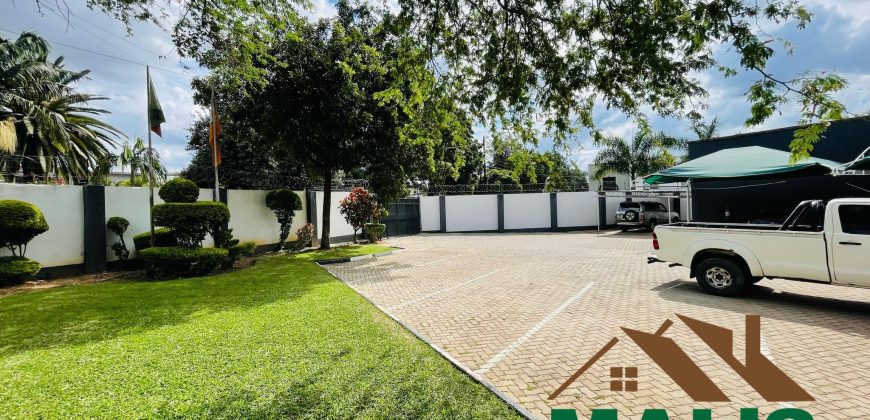 FOR SALE | Rhodes Park Commercial Property