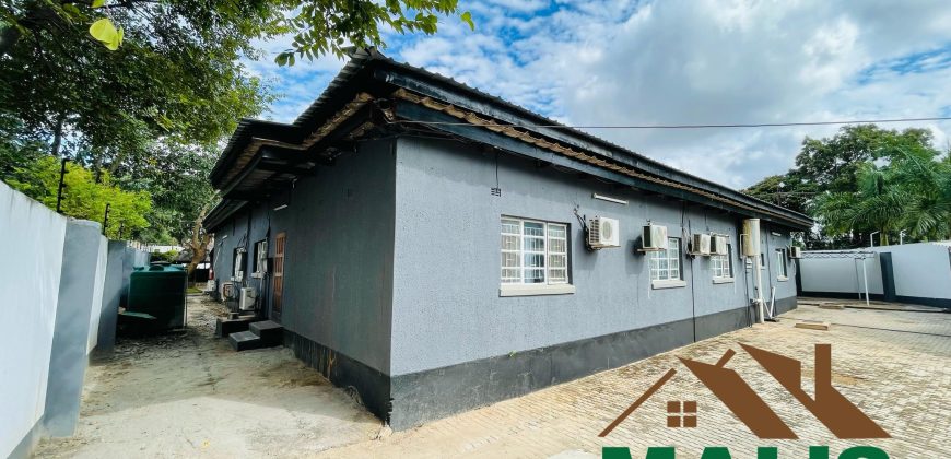 FOR SALE | Rhodes Park Commercial Property