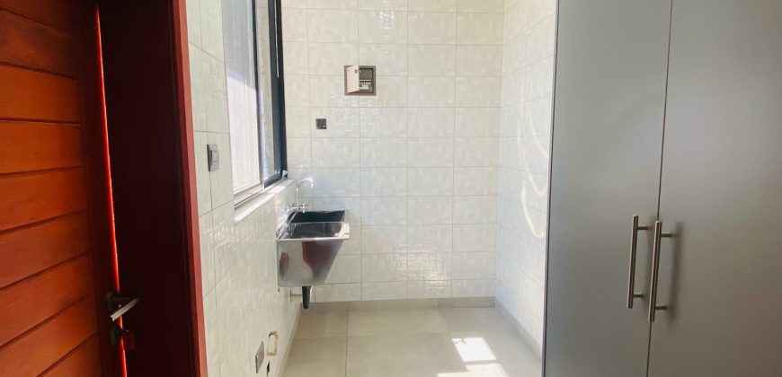 FOR RENT | Woodlands Two Bedroomed Office Building