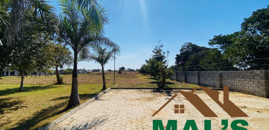 FOR SALE | Chamba Valley Farm House Sitting On 4.9 Acres Land