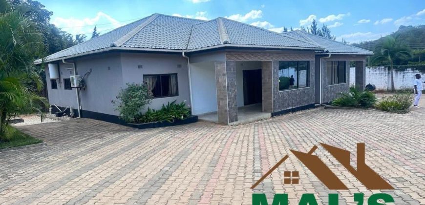 FOR SALE | Kalundu Five Flats