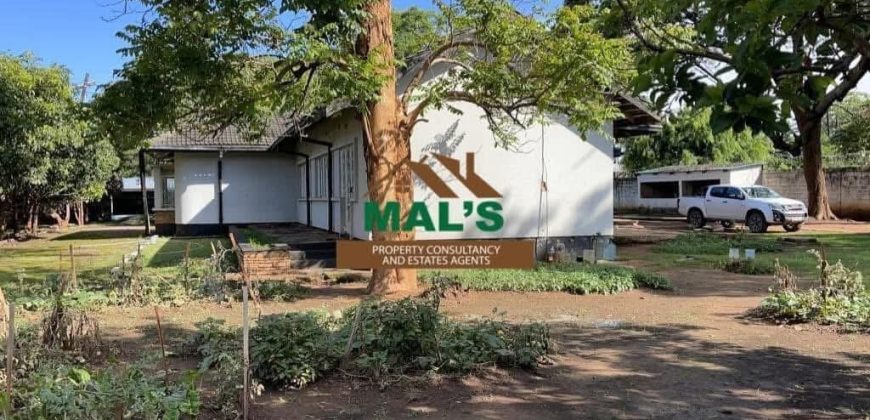 FOR SALE | Woodlands Three Bedroomed House [3,205 square meters land size]