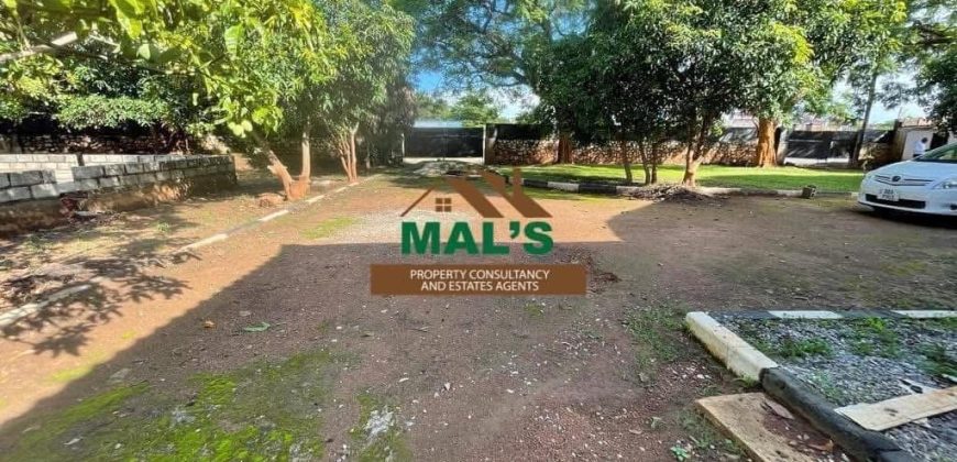 FOR SALE | Woodlands Three Bedroomed House [3,205 square meters land size]