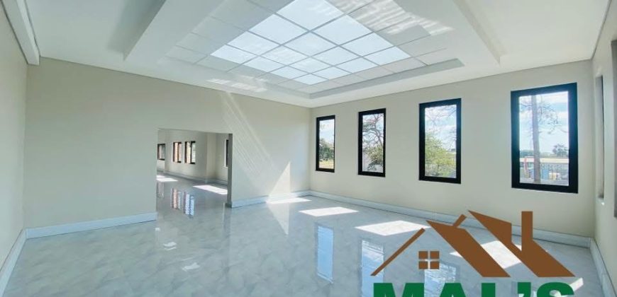 FOR RENT | Garden City Office and Retail Space