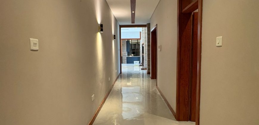 FOR SALE | State Lodge Five Bedroomed Mansion